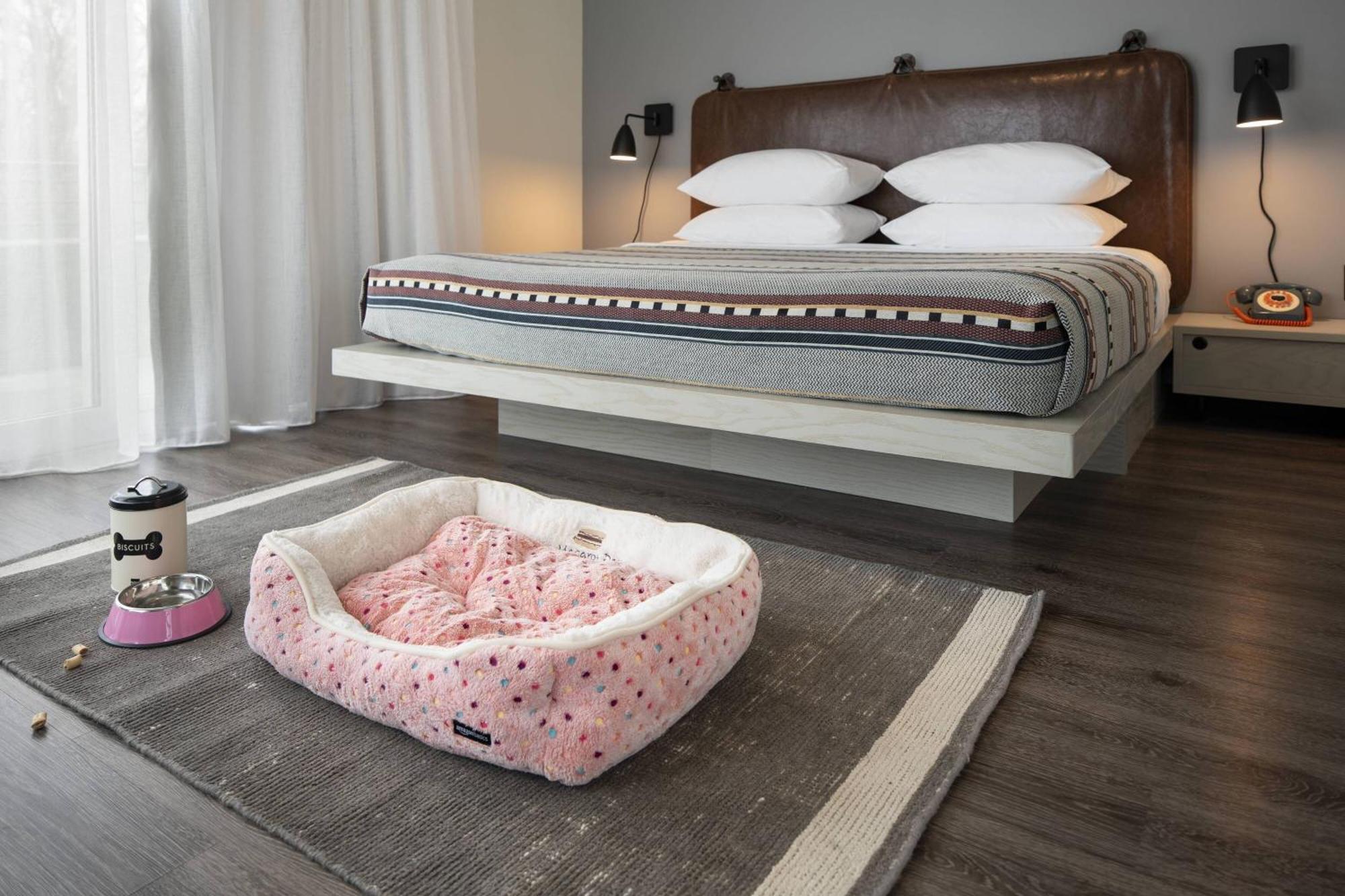 Moxy Nashville Vanderbilt Area Экстерьер фото