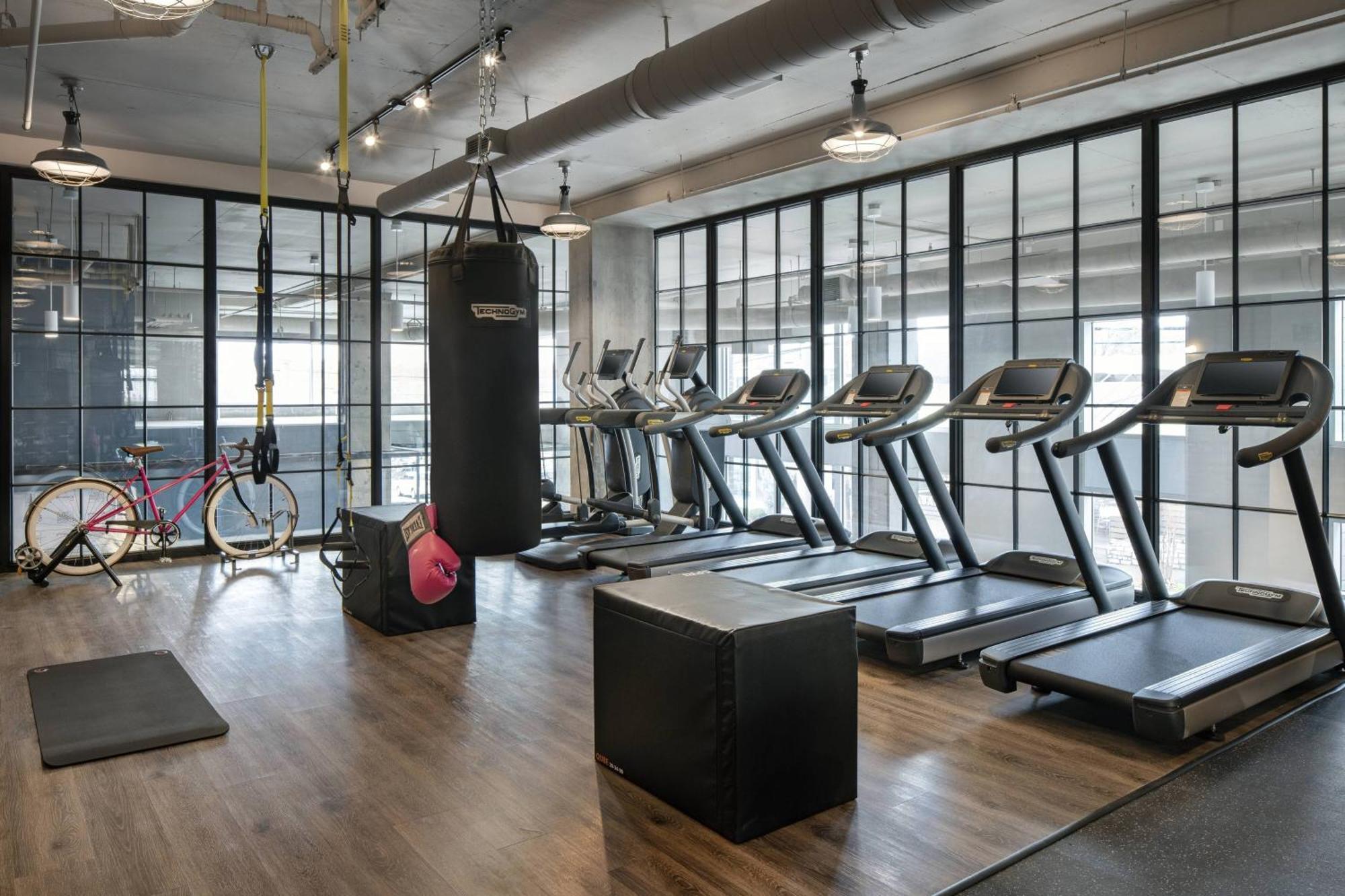 Moxy Nashville Vanderbilt Area Экстерьер фото