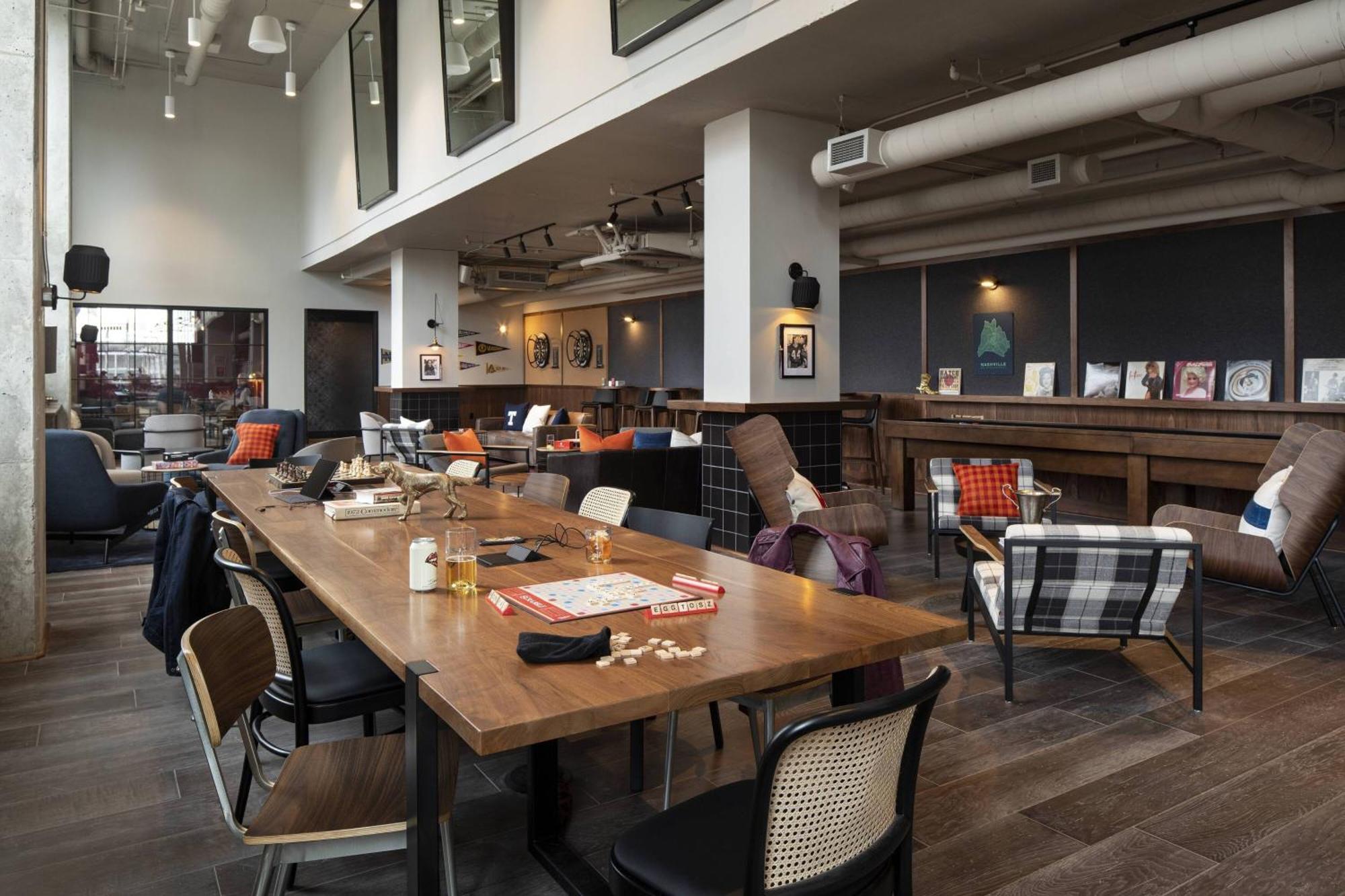 Moxy Nashville Vanderbilt Area Экстерьер фото